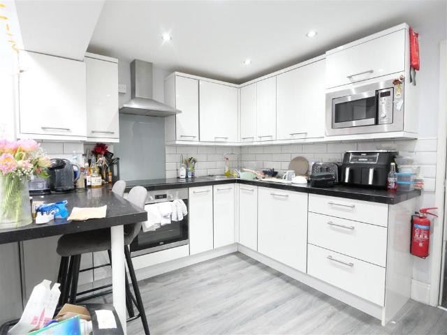 House for sale in The Groves, High Field