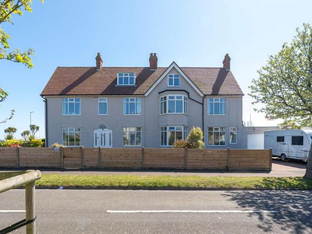 House for sale in Stokesby, Norfolk