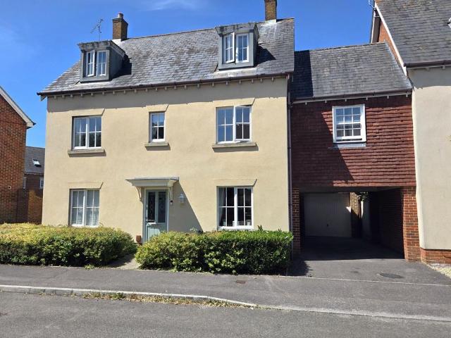 House for sale in Denmead, Hampshire
