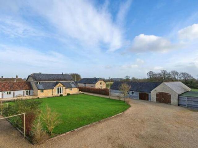 House for sale in Chippenham, Wiltshire