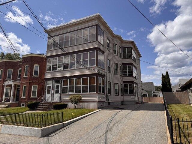 House for sale in Pawtucketville, Lowell