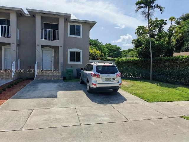 Townhouse for rent in Miami, Florida