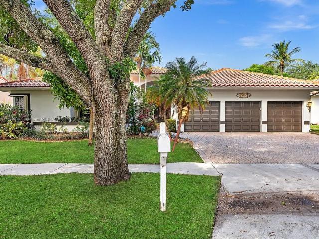 Villa for rent in Cooper City
