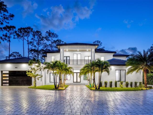 Villa for sale in Parkland