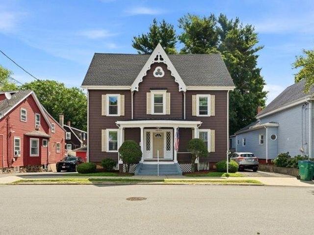 House for sale in Lynn, Essex County