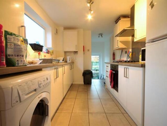 Maisonette for rent in Sandyford, Tyne And Wear