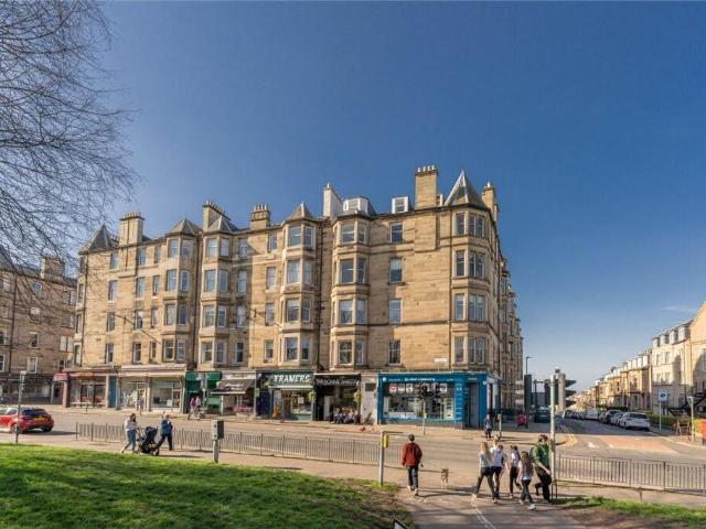 Flat for sale in Bruntsfield, Scotland