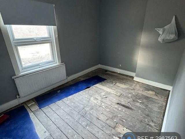 House for rent in Upton Park, Greater London