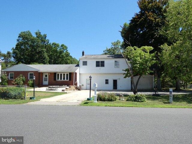 House for sale in Manahawkin, New Jersey