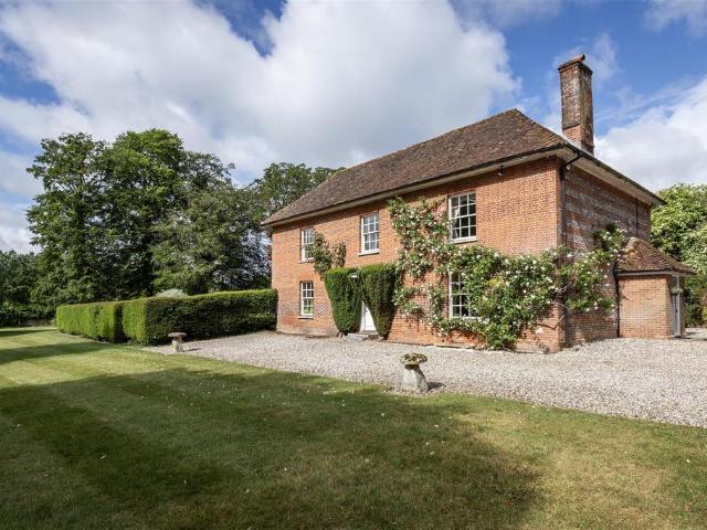 House for sale in Barton Stacey, Hampshire