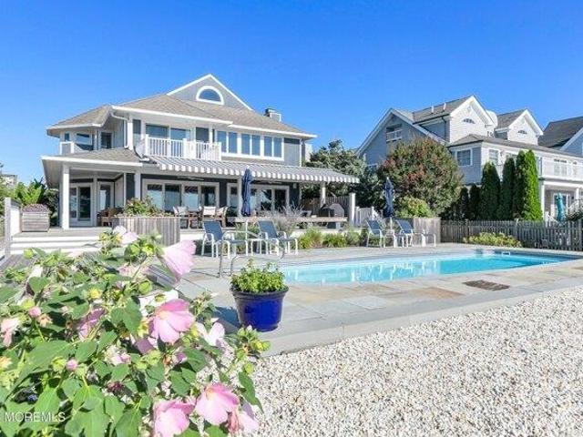 House for sale in Mantoloking, New Jersey