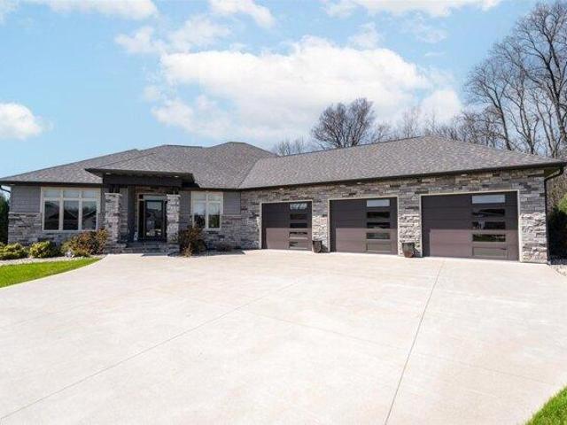 House for sale in Menasha, Wisconsin