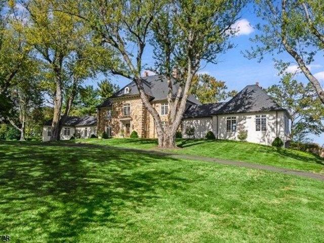 House for sale in Mendham, New Jersey
