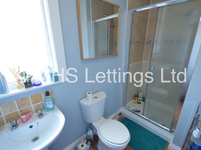 Room for rent in Woodhouse, West Yorkshire