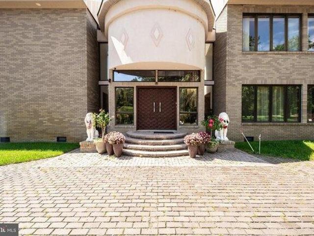 House for sale in Delmont, New Jersey