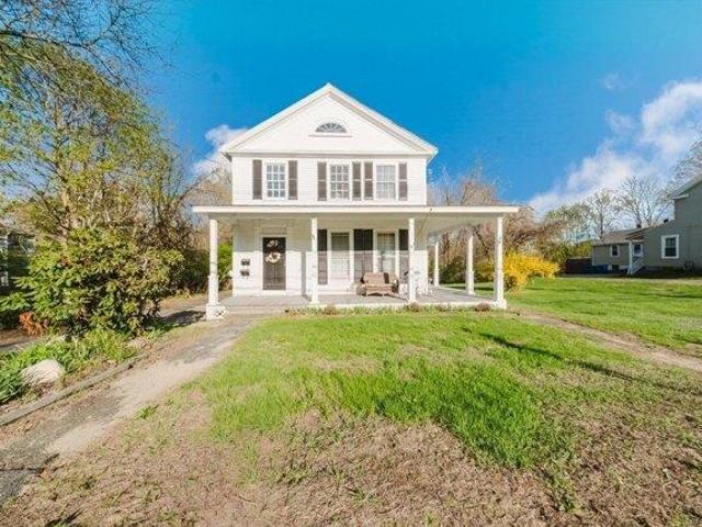 House for sale in Hampden, Massachusetts