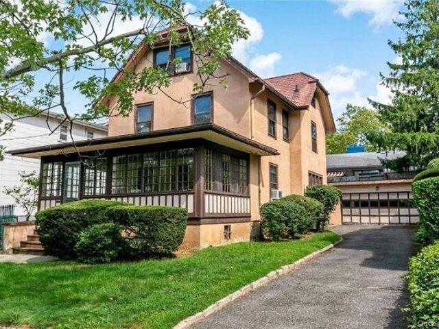 House for sale in Mount Vernon, New York