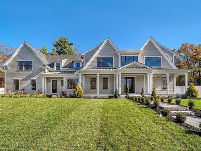 House for sale in Charles River Village, Needham