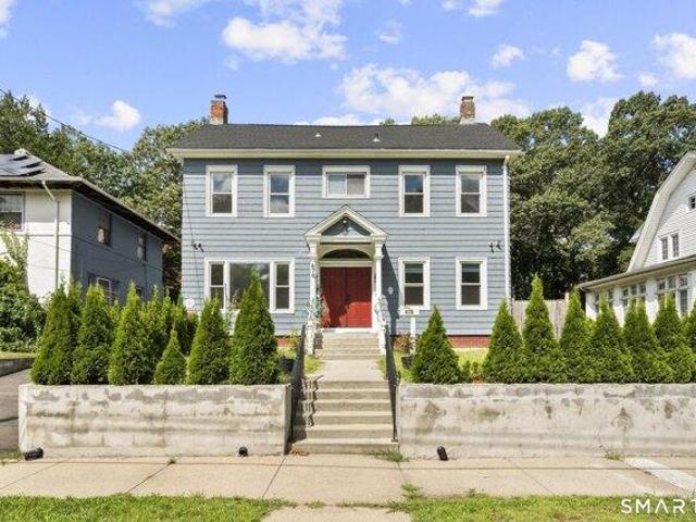 House for sale in Beaver Hills Historic District, New Haven