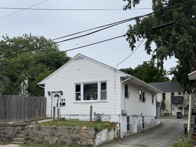 House for sale in New London, Connecticut