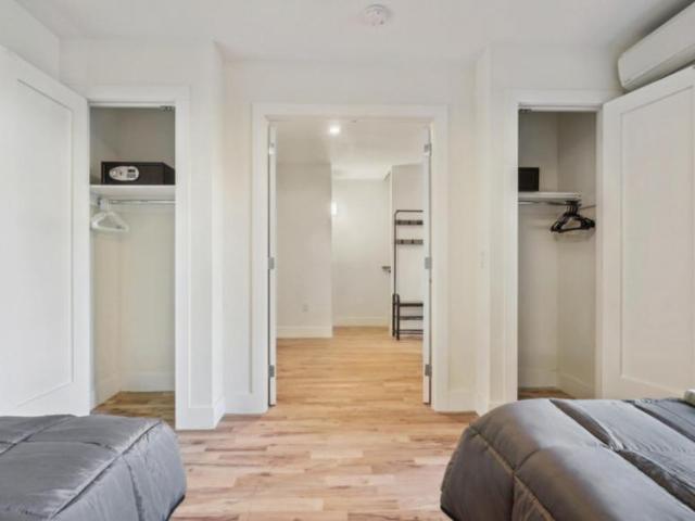 Room for rent in Arverne, New York