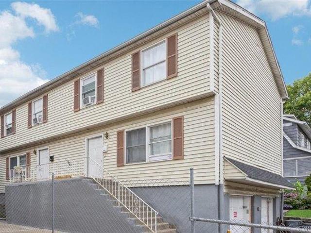 House for sale in New Rochelle, New York