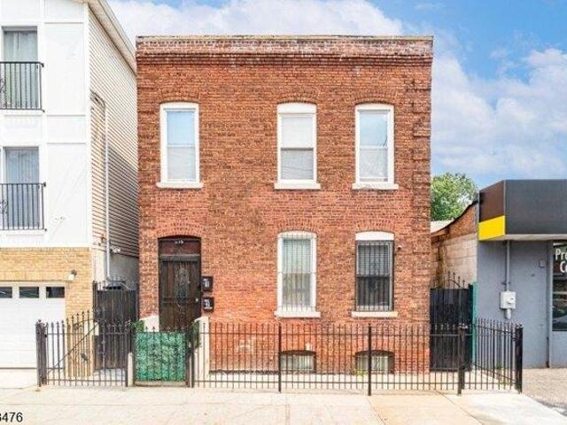 House for sale in Newark, New Jersey