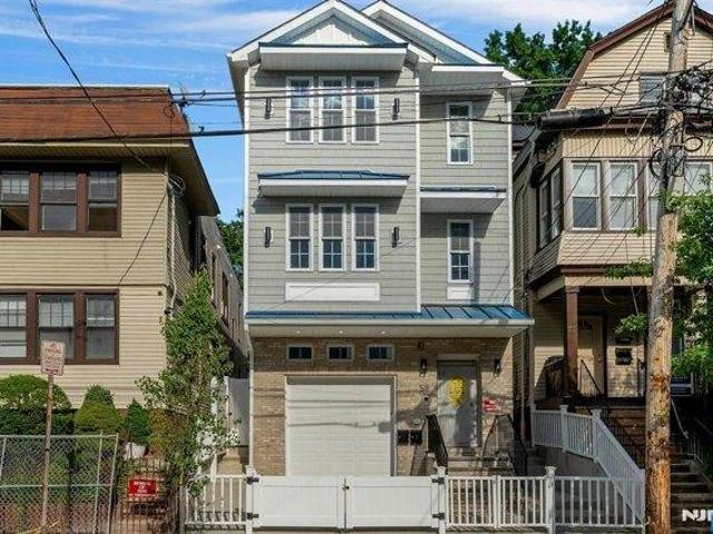 House for sale in Newark, New Jersey