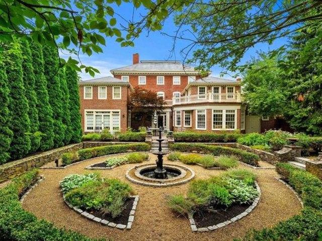 House for sale in Newburyport, Massachusetts