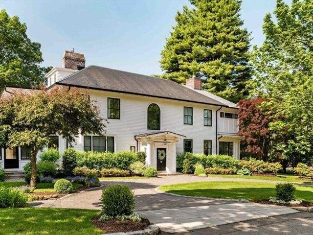 House for sale in Auburndale, Massachusetts
