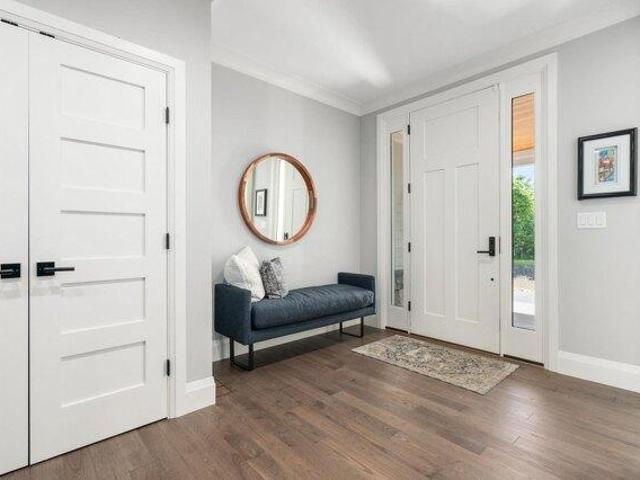 Condo for sale in Four Corners, Newton