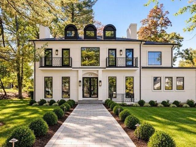 House for sale in West Newton, Newton