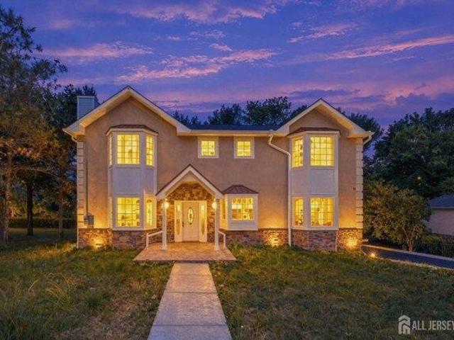 House for sale in Northvale, New Jersey