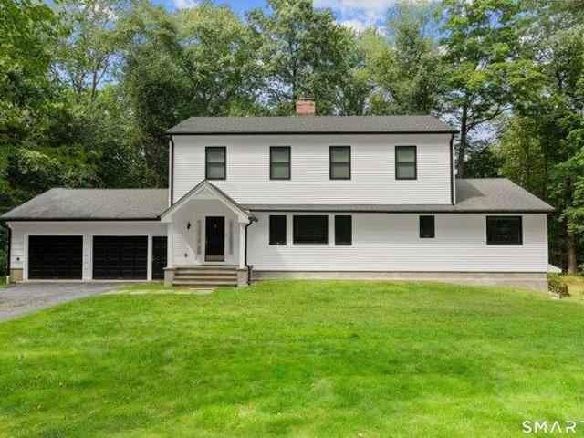 House for sale in West Norwalk, Norwalk