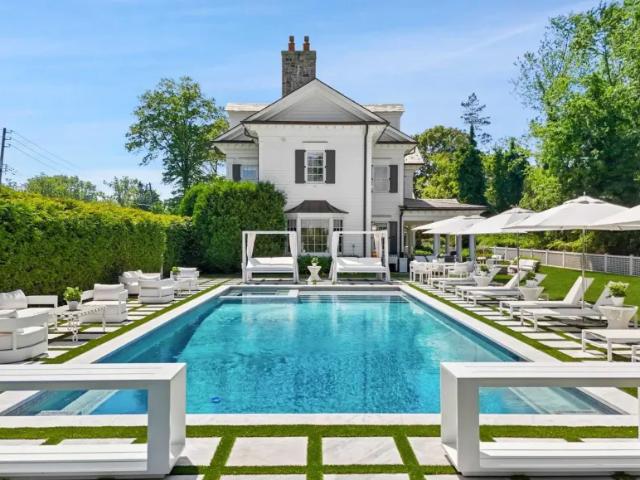 House for sale in Scarsdale, New York