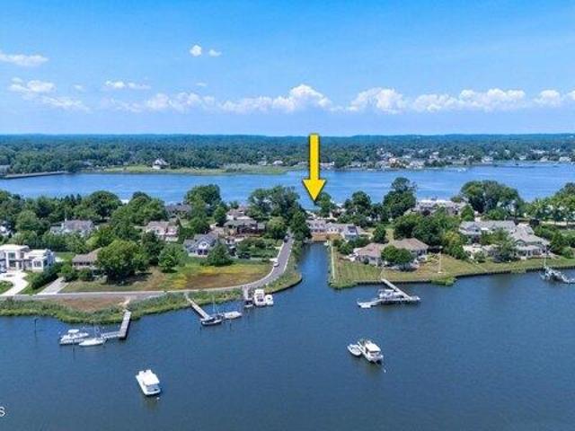 House for sale in Port-au-Peck, Oceanport