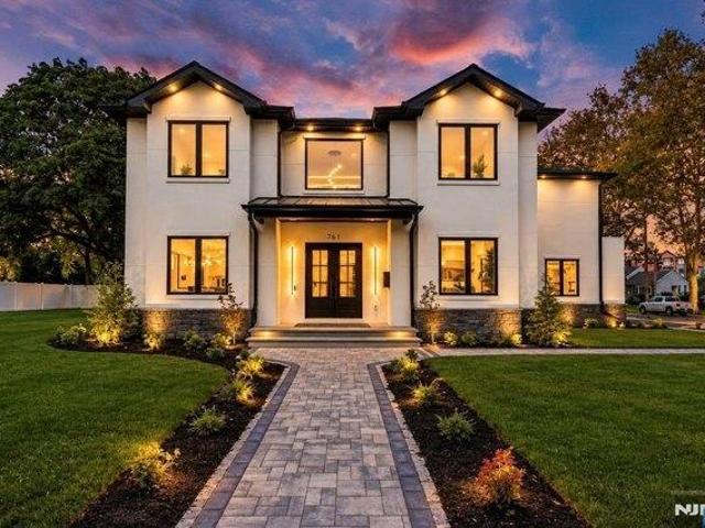 House for sale in Paramus, Bergen County
