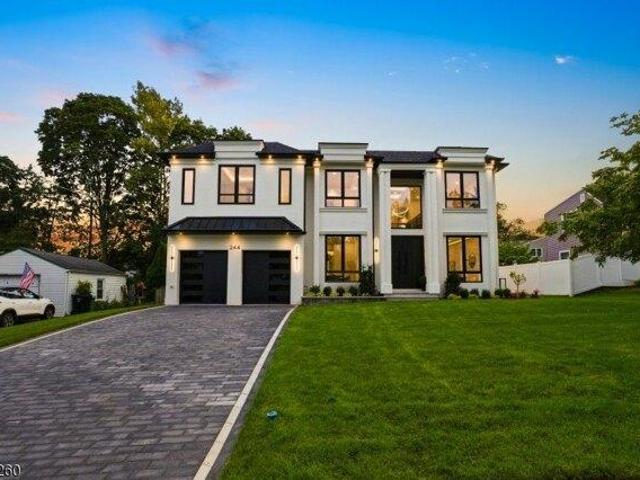 House for sale in Paramus, Bergen County