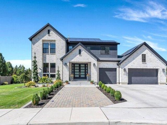 House for sale in Pleasant Grove, Utah