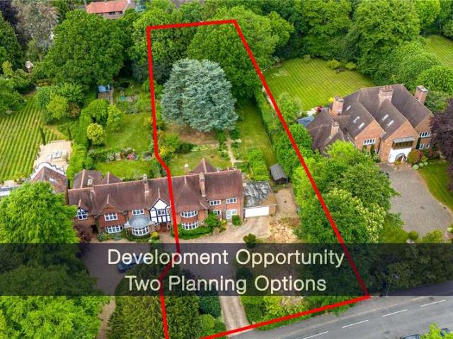 Land for sale in Beaconsfield, Knotty Green