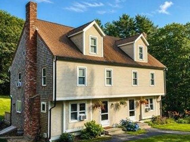 House for sale in Manomet, Massachusetts