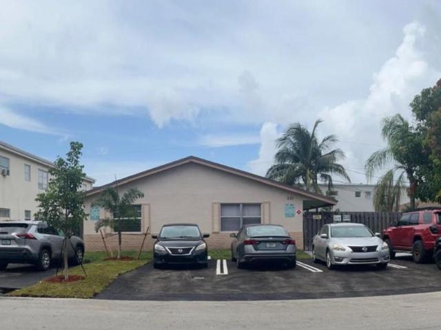 House for sale in Pompano Beach