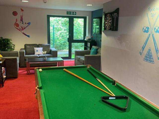 House for rent in Barracks, The Bridge