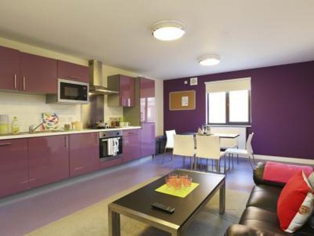 Flat for rent in Barracks, The Bridge