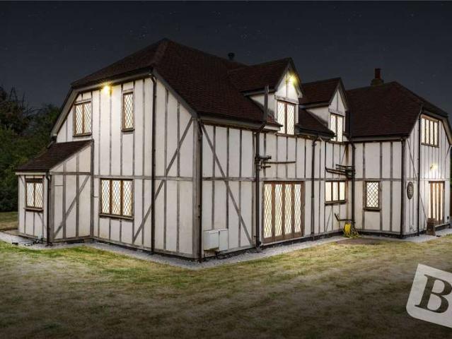 Property for sale in Pot Kilns, Greater London