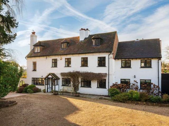 Property for sale in Batchworth