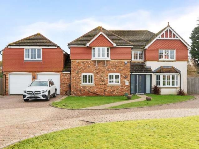 Property for sale in Oad Street, Kent