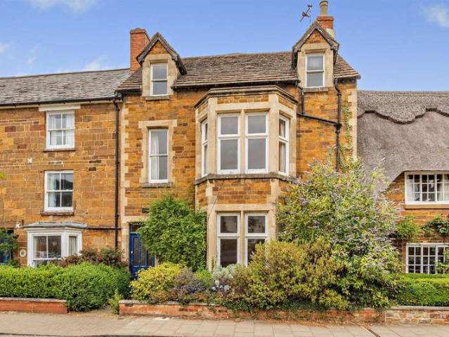 Property for sale in Uppingham, Rutland