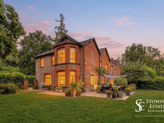 Property for sale in Berrick Salome, Oxfordshire