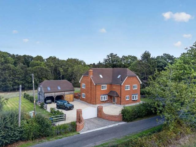 Property for sale in Bradfield, West Berkshire